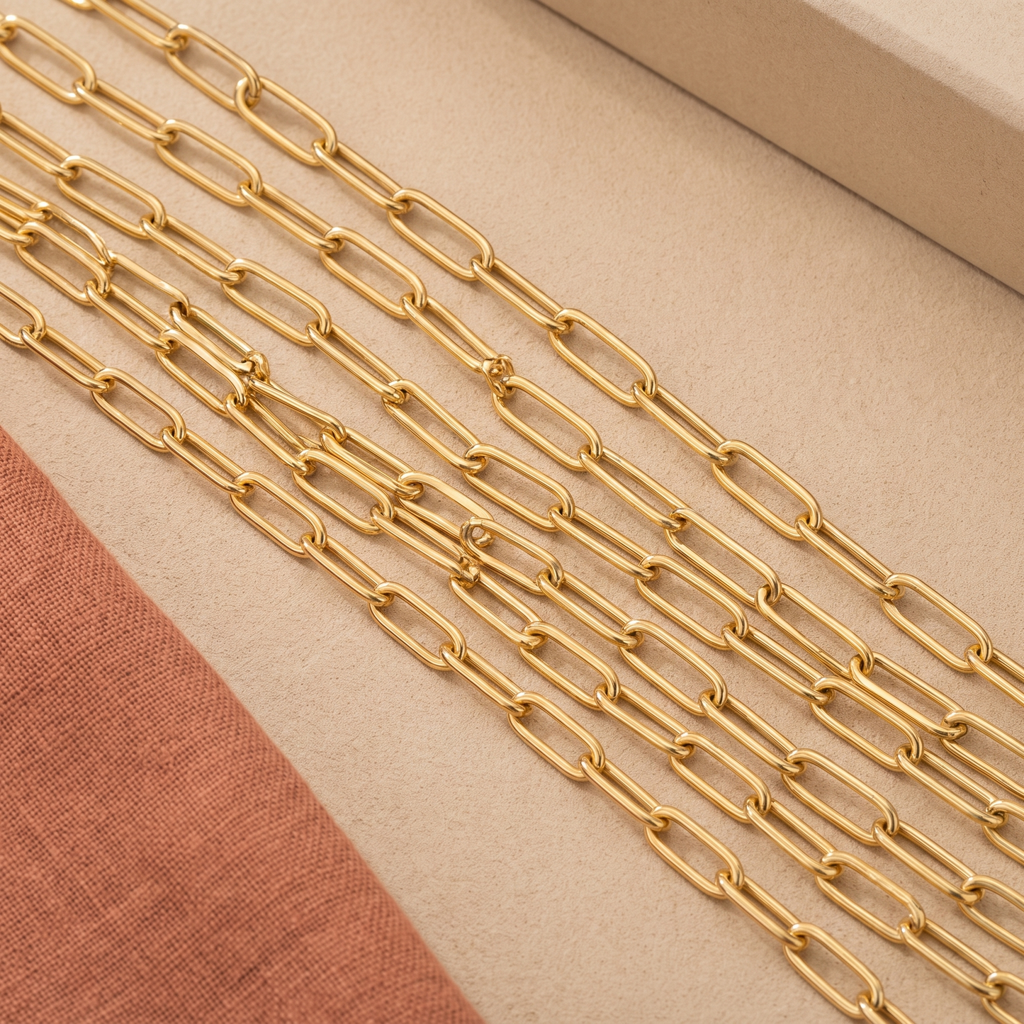 Bracelets paperclip - flat lay des 5 bracelets